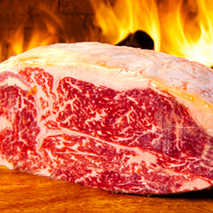 Close-Up auf ein rohes Stück Rinderfleisch aus den USA